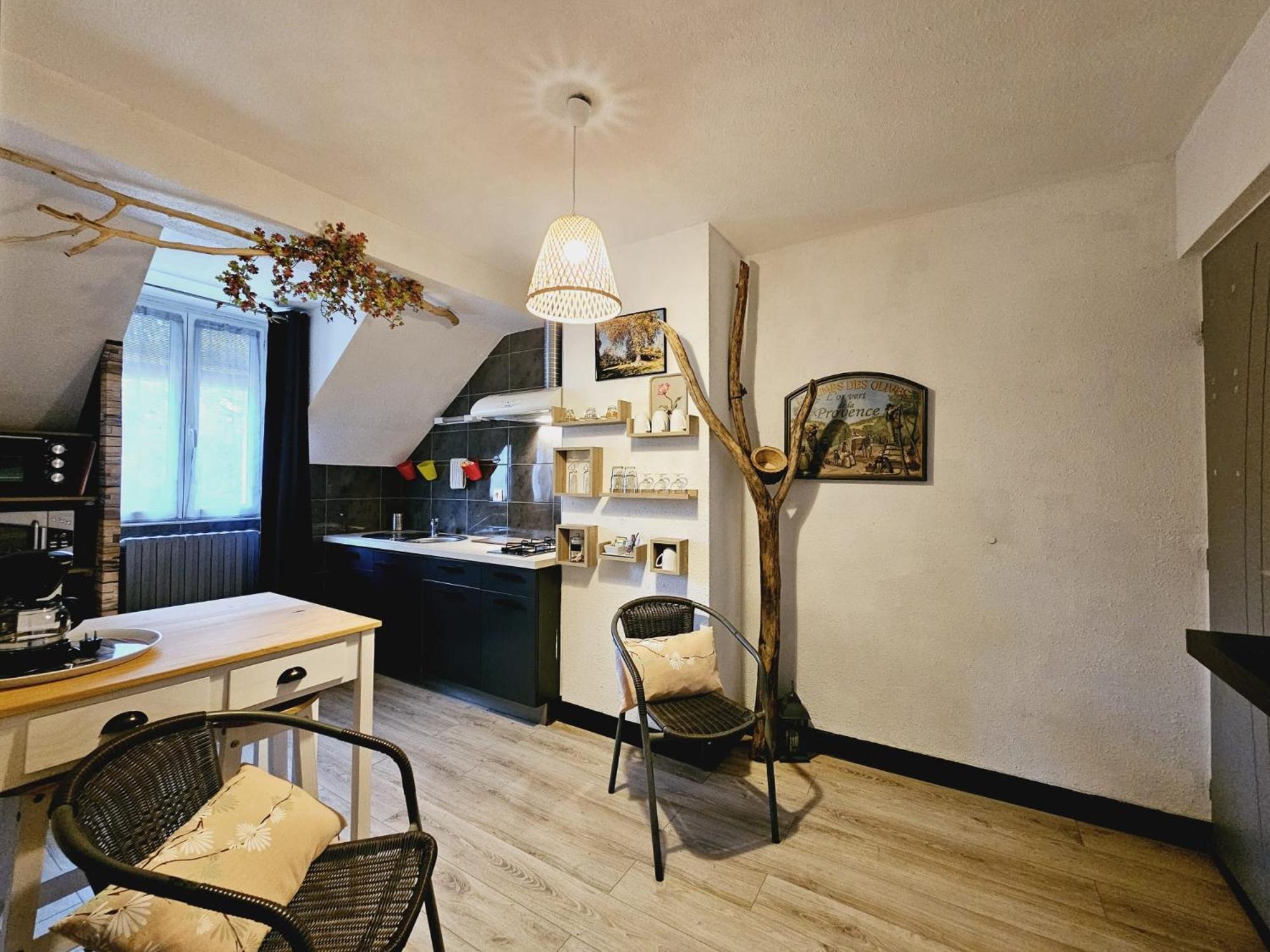 La Tour Des Quatre Chemins Appartement Gramat Buitenkant foto