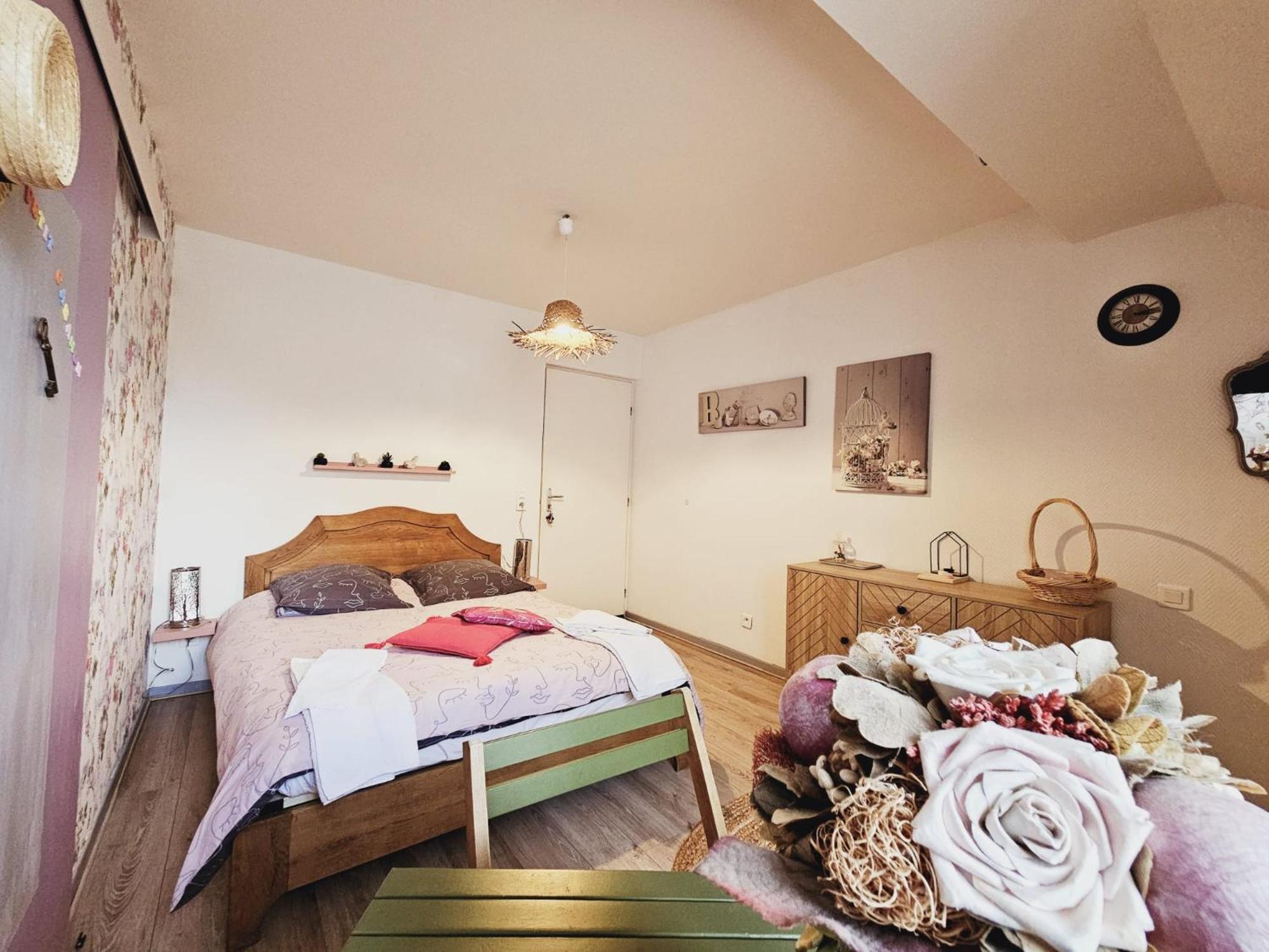 La Tour Des Quatre Chemins Appartement Gramat Buitenkant foto